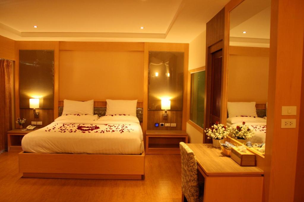 Kitlada Hotel Udonthani Phòng bức ảnh