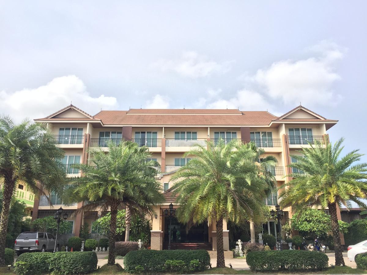 Kitlada Hotel Udonthani Ngoại thất bức ảnh