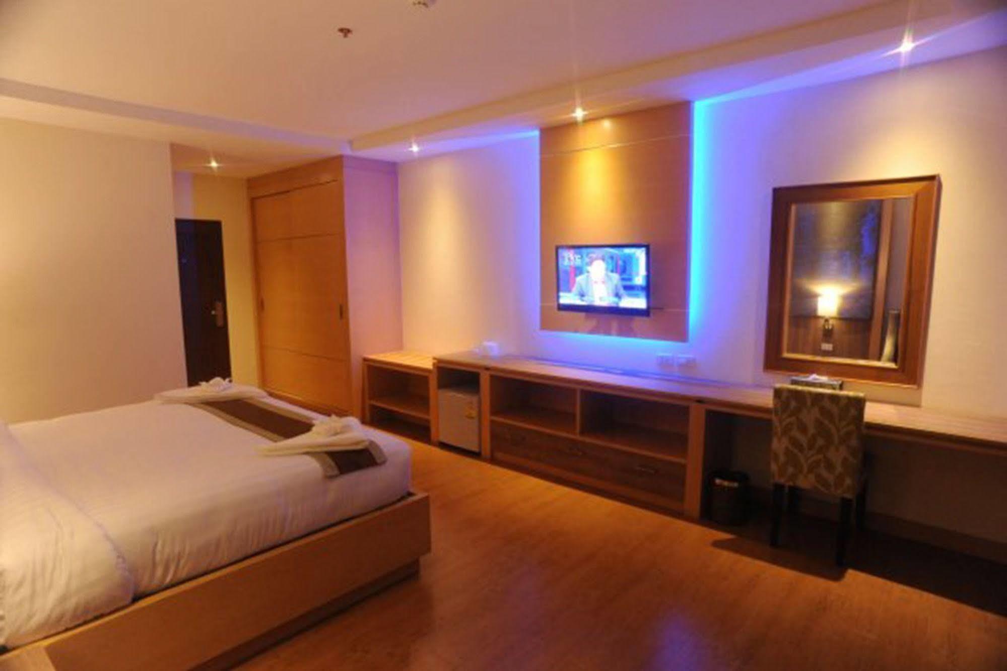 Kitlada Hotel Udonthani Ngoại thất bức ảnh