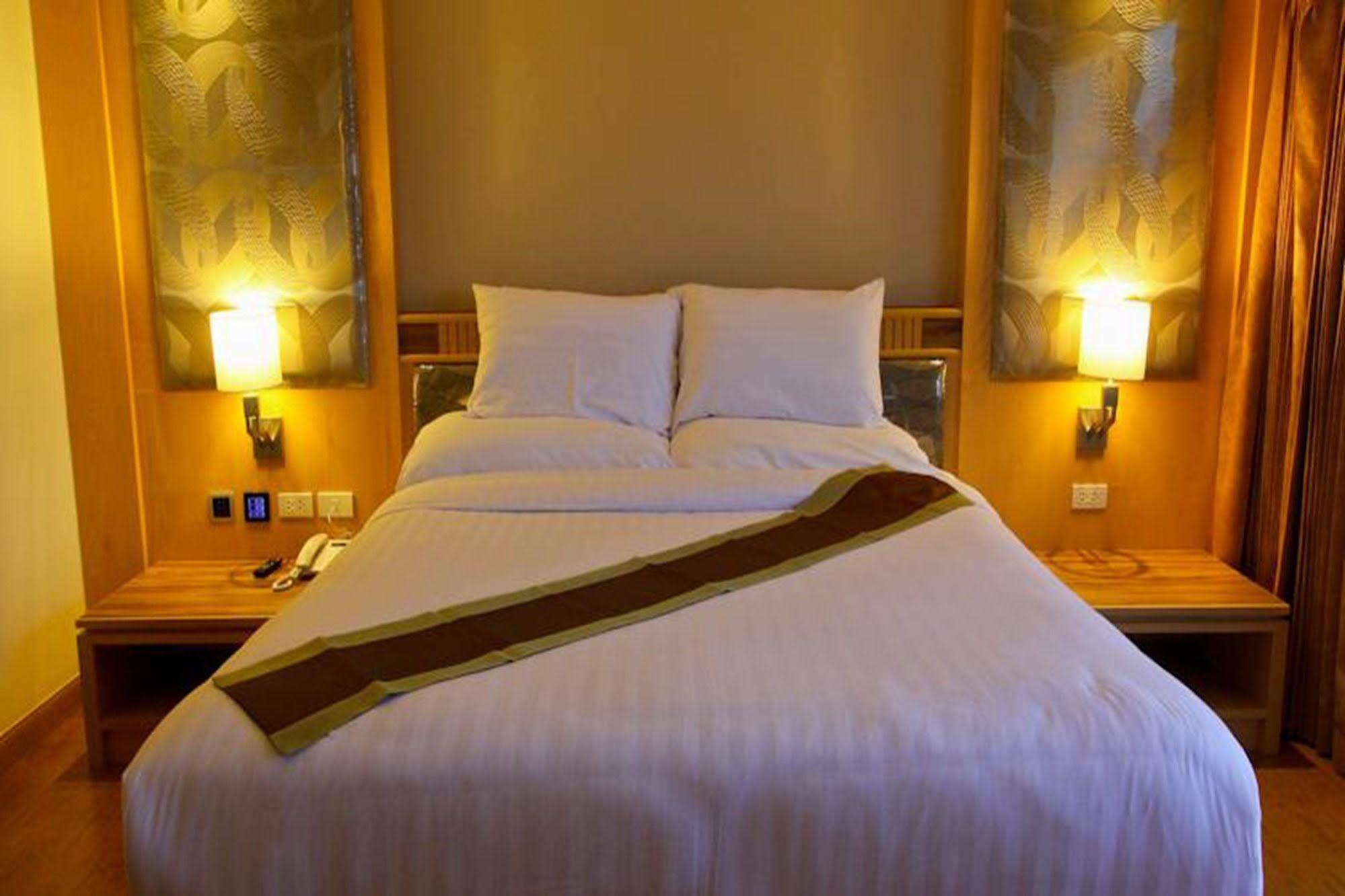 Kitlada Hotel Udonthani Ngoại thất bức ảnh