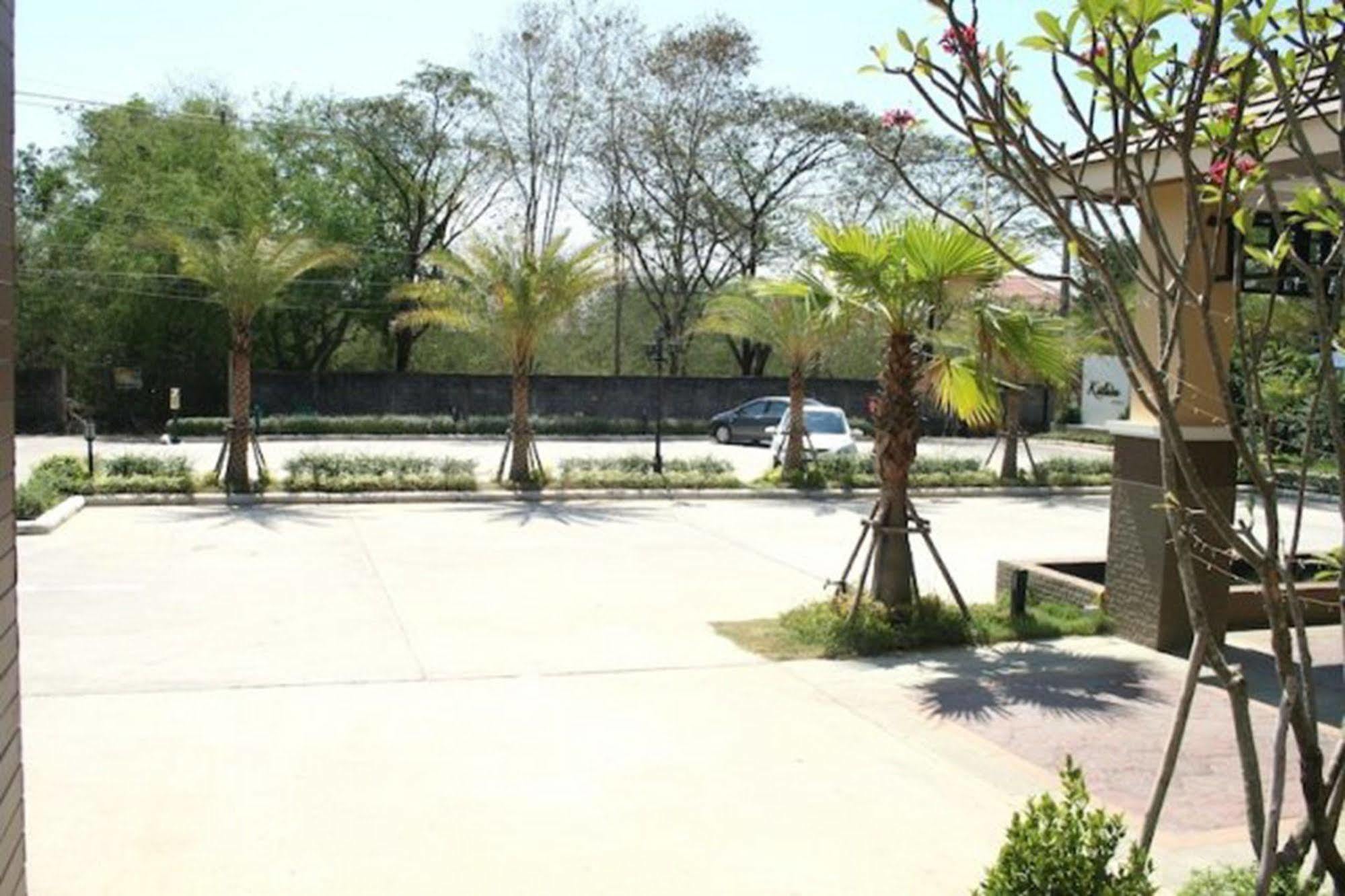 Kitlada Hotel Udonthani Ngoại thất bức ảnh